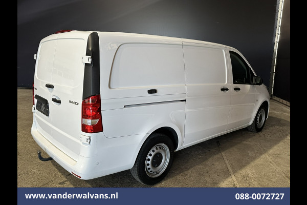 Mercedes-Benz Vito 114 CDI 136pk L2H1 Euro6 Airco | Navigatie | Camera | Cruisecontrol | Stoelverwarming Parkeersensoren, Trekhaak, Bijrijdersbank