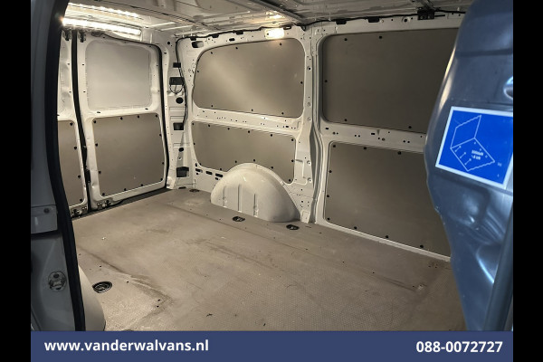 Mercedes-Benz Vito 114 CDI 136pk L2H1 Euro6 Airco | Navigatie | Camera | Cruisecontrol | Stoelverwarming Parkeersensoren, Trekhaak, Bijrijdersbank