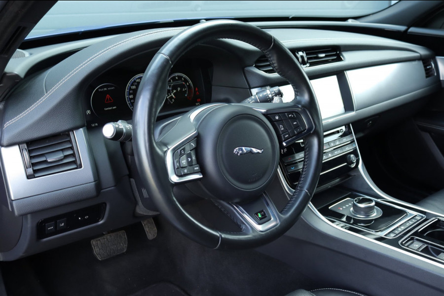 Jaguar XF Sportbrake 2.0t Portfolio R sport / Automaat / Carplay / Stoelverwarming.