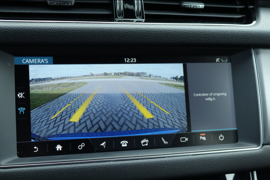 Jaguar XF Sportbrake 2.0t Portfolio R sport / Automaat / Carplay / Stoelverwarming.