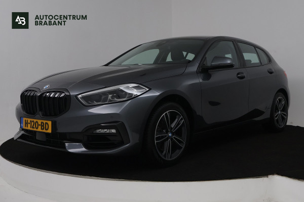BMW 1-serie 118i High Executive Edition (NAVIGATIE, PARKEERSENSOREN, STOELVERWARMING, LEDER, SPORTSTOELEN, LED)