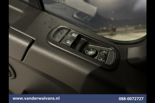 Renault Master 2.3 dCi 146pk **BPM VRIJ voor de ondernemer** Bakwagen 222cm Hoog Laadklep Euro6 Airco | Camera | Navigatie | LED Cruisecontrol, Bijrijdersbank