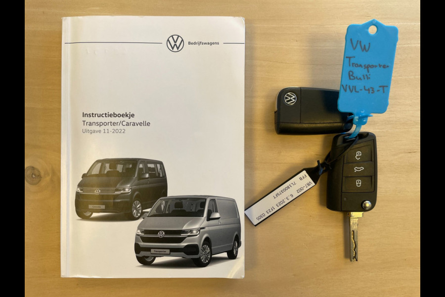 Volkswagen Transporter 2.0 TDI L2H1 30 DC Bulli|AUTOMAAT|ACC|TREKHAAK|DIGITAL|CARPLAY|CAMERA|DUBBELE SCHUIFDEUR|TWEE ACHTERDEUREN|