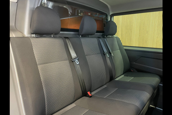 Volkswagen Transporter 2.0 TDI L2H1 30 DC Bulli|AUTOMAAT|ACC|TREKHAAK|DIGITAL|CARPLAY|CAMERA|DUBBELE SCHUIFDEUR|TWEE ACHTERDEUREN|