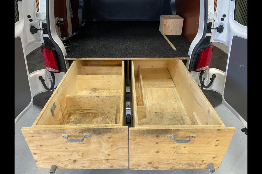 Volkswagen Transporter 2.0 TDI L2H1 30 DC Bulli|AUTOMAAT|ACC|TREKHAAK|DIGITAL|CARPLAY|CAMERA|DUBBELE SCHUIFDEUR|TWEE ACHTERDEUREN|