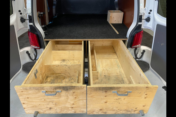 Volkswagen Transporter 2.0 TDI L2H1 30 DC Bulli|AUTOMAAT|ACC|TREKHAAK|DIGITAL|CARPLAY|CAMERA|DUBBELE SCHUIFDEUR|TWEE ACHTERDEUREN|