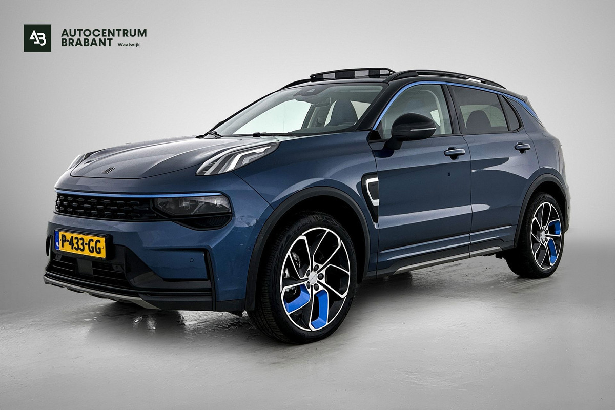 Lynk & Co 01 1.5 (1e Eig, NL-auto, Goed ondH, Panorama, Carplay, Camera, StoelV,Navi, Cruise Control,Airco, Etc)