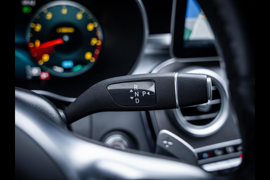 Mercedes-Benz C-Klasse Estate 200 4MATIC Premium Plus Pack AMG-Line l Pano l Sfeerverl. l Burmester l Camera