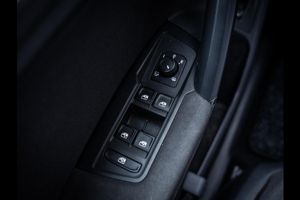 Volkswagen Tiguan 1.5 TSI Comfortline Business - ACC l Auto Carplay l PDC l Elek. Kofferklep