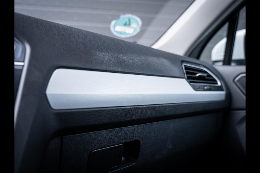 Volkswagen Tiguan 1.5 TSI Comfortline Business - ACC l Auto Carplay l PDC l Elek. Kofferklep