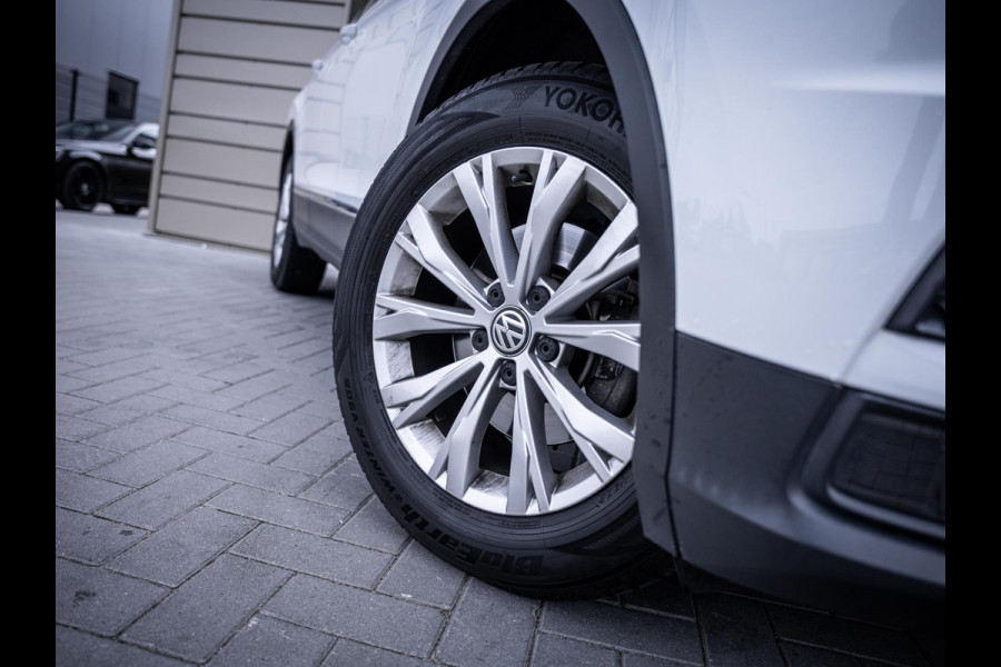 Volkswagen Tiguan 1.5 TSI Comfortline Business - ACC l Auto Carplay l PDC l Elek. Kofferklep