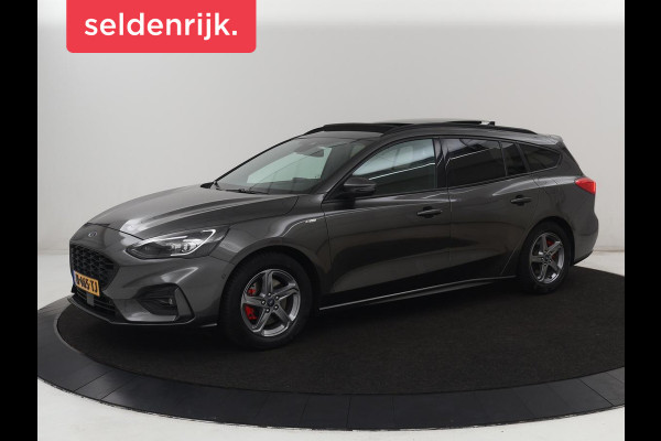 Ford Focus 1.5 EcoBoost ST Line X | Panoramadak | Trekhaak | Adaptive cruise | Stoelverwarming | Half leder | Camera | Carplay | Elektrische stoel | Stuurverwarming | Full LED | Navigatie | Climate control