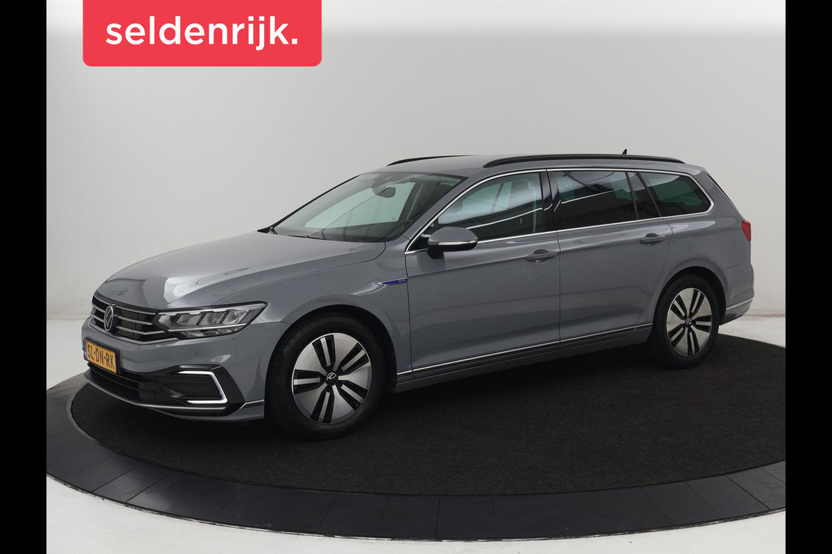 Volkswagen Passat 1.4 TSI PHEV GTE Business | Adaptive Cruise | Stoelverwarming | Trekhaak | Carplay | Massage | Camera