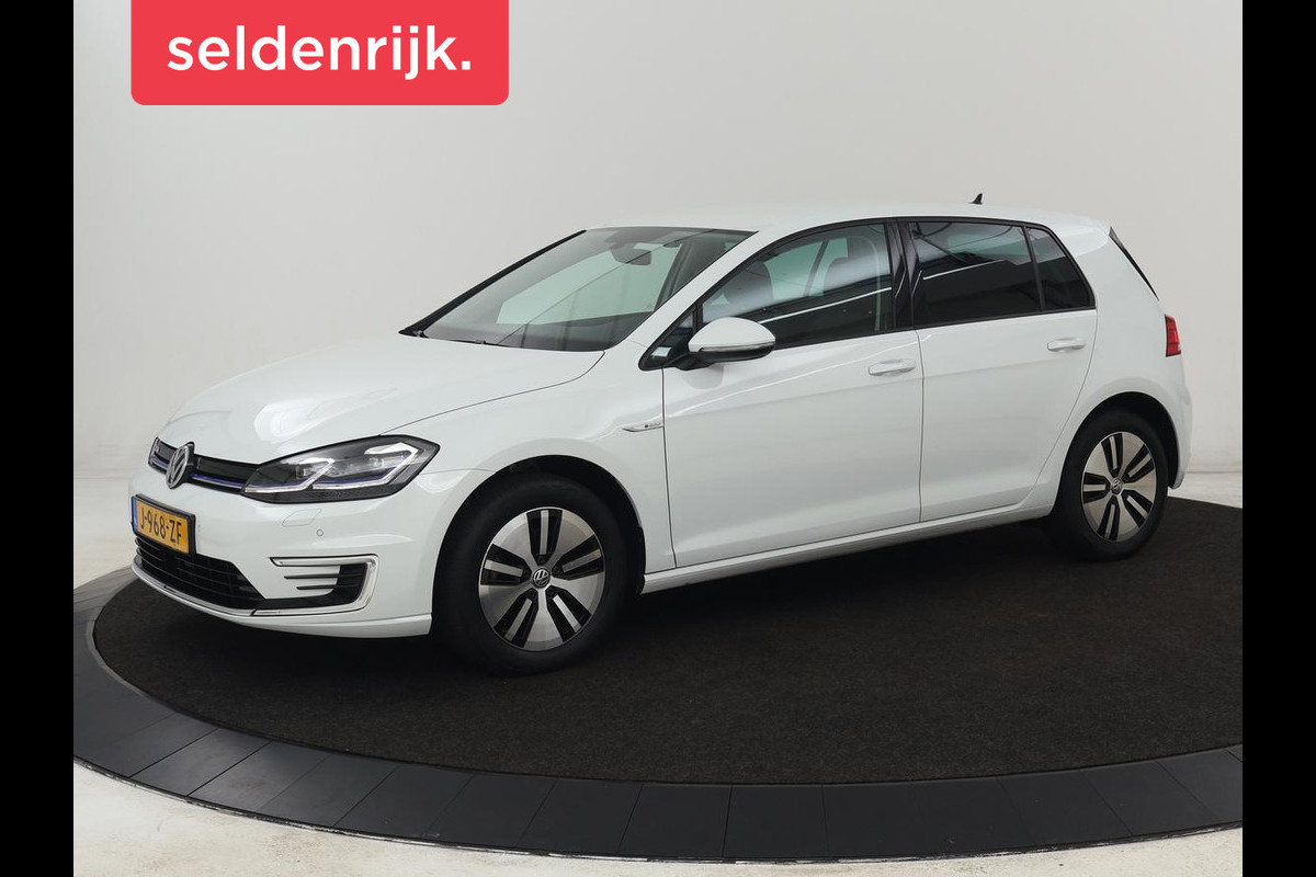 Volkswagen e-Golf E-DITION | SOH 89% | Stoelverwarming | Warmtepomp | Carplay | Adaptive cruise | Virtual Cockpit | Navigatie | LED  Plus | Getint glas | Climate control