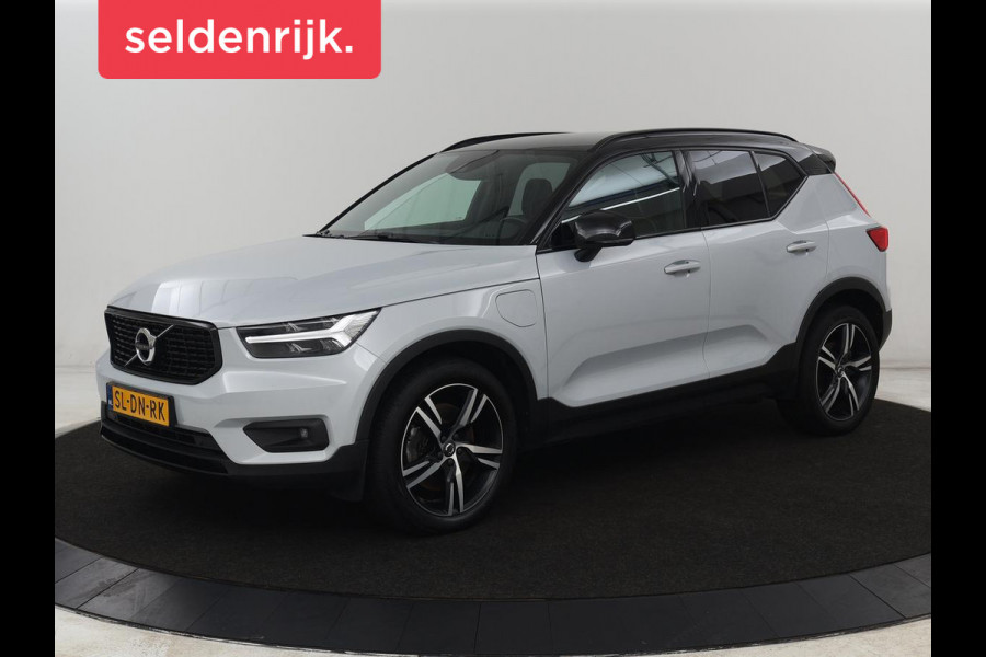 Volvo XC40 1.5 T4 Plug-in hybrid R Design | Leder/Alcantara | Carplay | Navigatie | Parkeerverwarming | Keyless | Cruise control | Parkeerhulp | Climate control | Full LED | PHEV