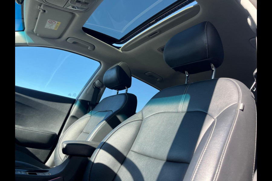 Kia Niro 1.6 GDi PHEV ExecutiveLine | Adaptieve cruise | Panorama dak | Memory | Blis | Trekhaak |