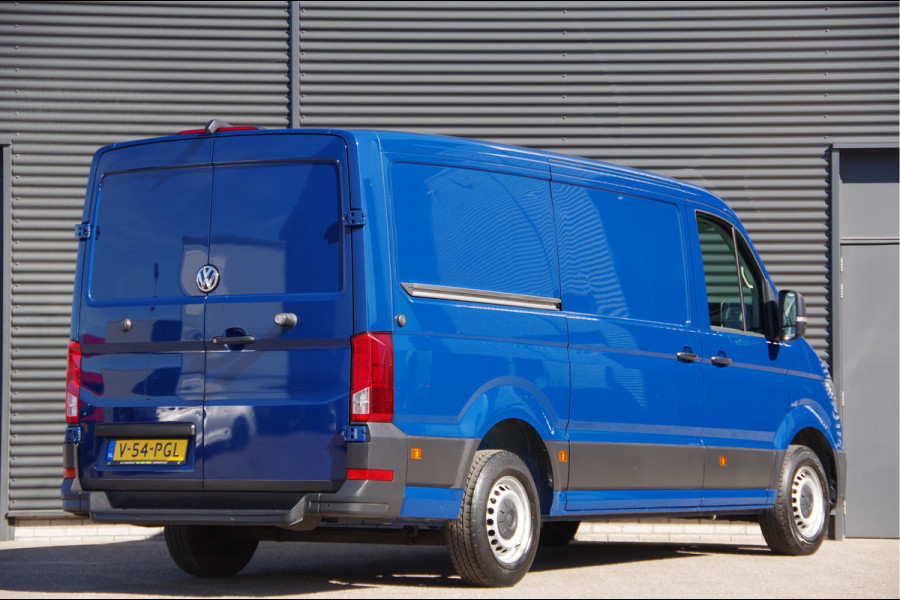 Volkswagen Crafter 35 2.0 TDI L3H2 177PK AUT. 3-ZITS, LED, CAMERA, STANDKACHEL, NAVI, CRUISE, AIRCO, MF STUURWIEL, PARKEERSENSOREN