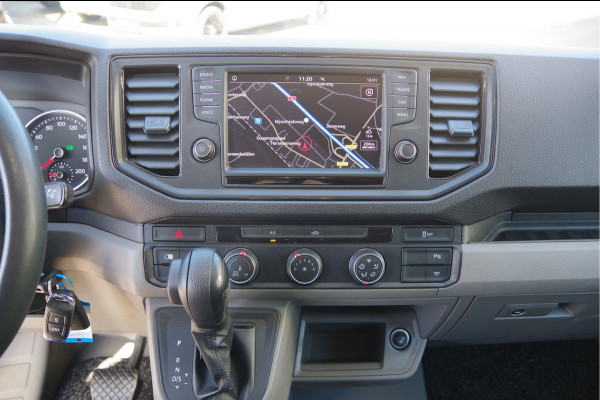 Volkswagen Crafter 35 2.0 TDI L3H2 177PK AUT. 3-ZITS, LED, CAMERA, STANDKACHEL, NAVI, CRUISE, AIRCO, MF STUURWIEL, PARKEERSENSOREN