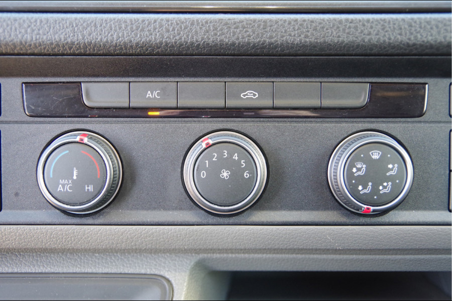 Volkswagen Crafter 35 2.0 TDI L3H2 177PK AUT. 3-ZITS, LED, CAMERA, STANDKACHEL, NAVI, CRUISE, AIRCO, MF STUURWIEL, PARKEERSENSOREN