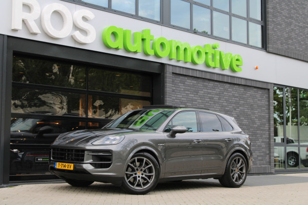 Porsche Cayenne 3.0 E-Hybrid | NAP | PANO | HUD | MEMORY | SPORTUITLAAT | BOSE | STUURVERW |