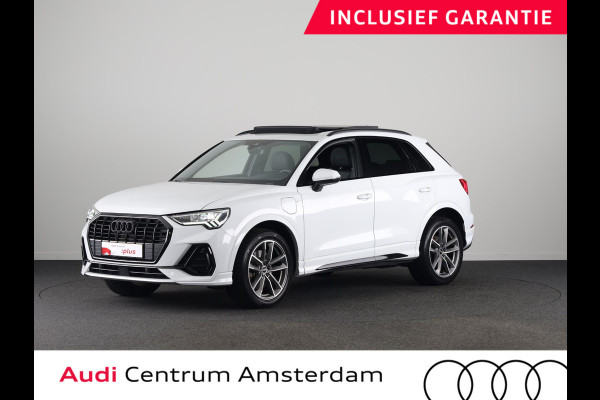 Audi Q3 45 TFSI e S edition 245pk | Panoramadak | Navgatie | Keyless Entry | Matrix Led |