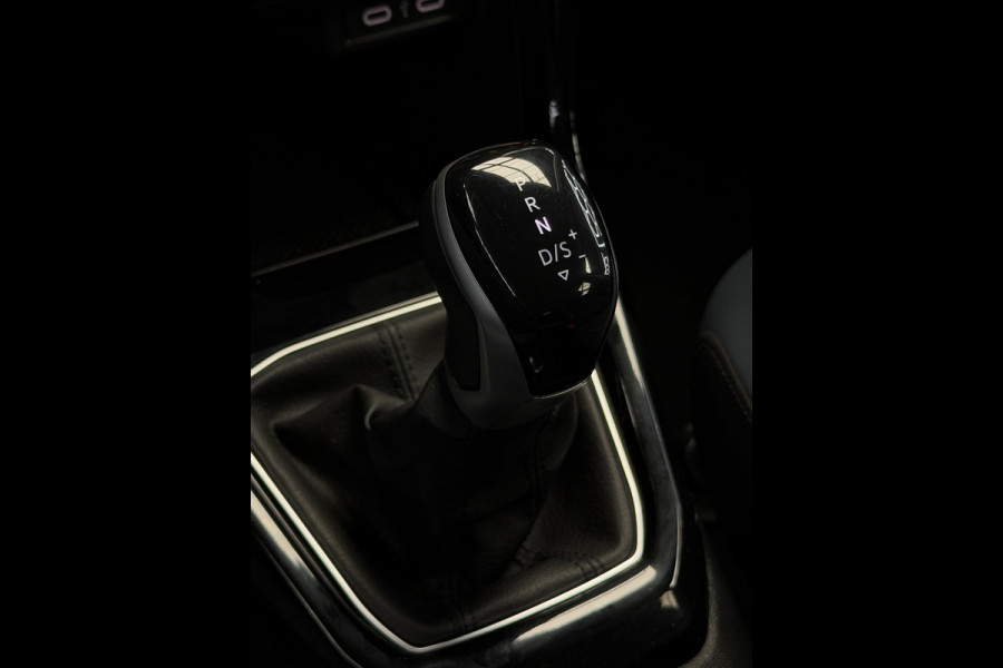 Volkswagen T-Cross 1.0 TSI Life Edition CarPlay Camera