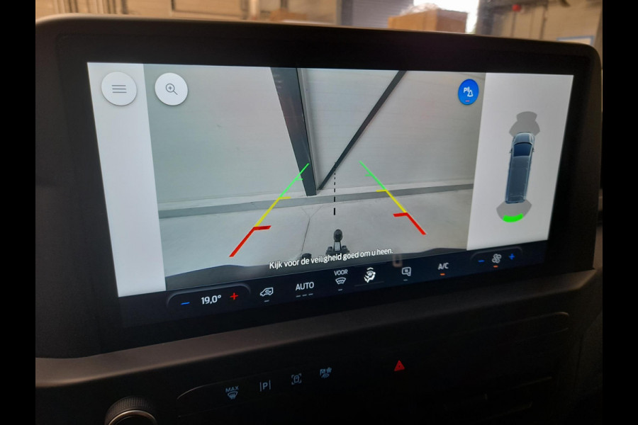 Ford Transit Custom 300 2.0 TDCI L2H1 Trend Nieuw Model Navi Cruise Camera Parkeersensoren Trekhaak