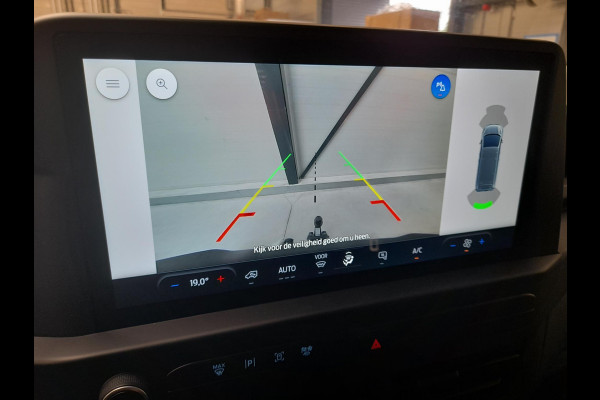 Ford Transit Custom 300 2.0 TDCI L2H1 Trend Nieuw Model Navi Cruise Camera Parkeersensoren Trekhaak