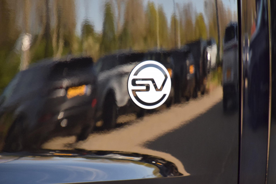 Land Rover Range Rover P550e SV | Two-Tone interieur | Obsidian Black