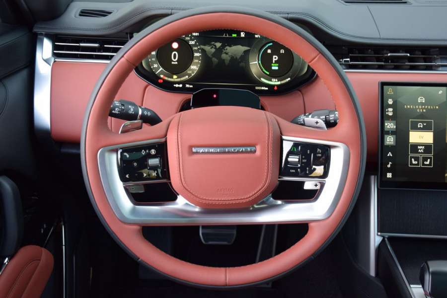 Land Rover Range Rover P550e SV | Two-Tone interieur | Obsidian Black