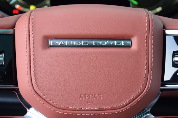 Land Rover Range Rover P550e SV | Two-Tone interieur | Obsidian Black