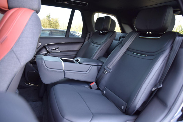 Land Rover Range Rover P550e SV | Two-Tone interieur | Obsidian Black