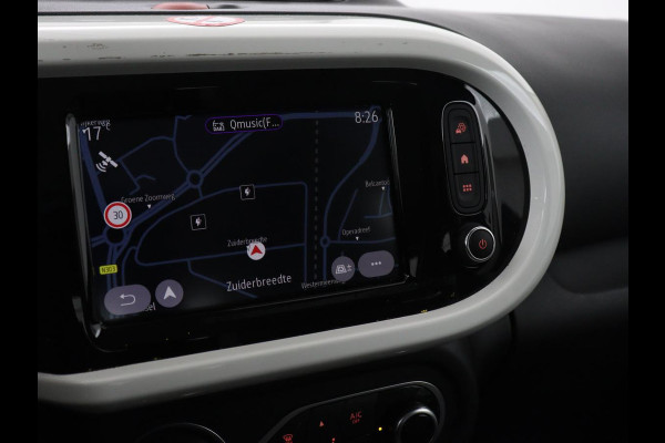 Renault Twingo Z.E. R80 Collection | SOH 77% | Climate control | Carplay | Navigatie | Bluetooth | Speedlimiter | DAB | LED | Origineel NL