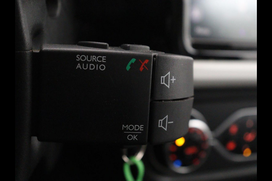 Renault Twingo Z.E. R80 Collection | SOH 77% | Climate control | Carplay | Navigatie | Bluetooth | Speedlimiter | DAB | LED | Origineel NL