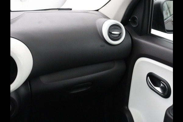 Renault Twingo Z.E. R80 Collection | SOH 77% | Climate control | Carplay | Navigatie | Bluetooth | Speedlimiter | DAB | LED | Origineel NL