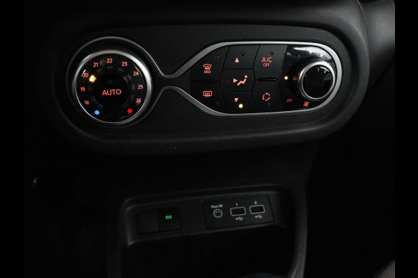 Renault Twingo Z.E. R80 Collection | SOH 77% | Climate control | Carplay | Navigatie | Bluetooth | Speedlimiter | DAB | LED | Origineel NL