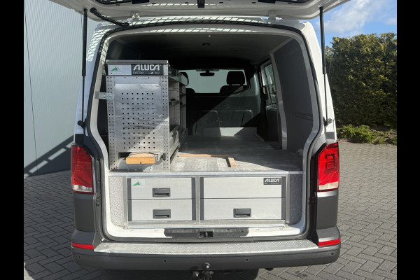 Volkswagen Transporter 2.0 TDI 150 PK / L2H1 / 1e EIG. / ALUCA INRICHTING / TREKHAAK / IMPERIAAL / CRUISE / AIRCO / NAVI
