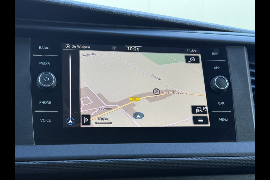 Volkswagen Transporter 2.0 TDI 150 PK / L2H1 / 1e EIG. / ALUCA INRICHTING / TREKHAAK / IMPERIAAL / CRUISE / AIRCO / NAVI