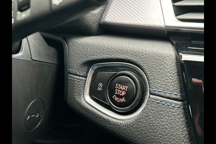 BMW 2 Serie Active Tourer 216d | M/Sport | Alcantara | Origineel NL | Camera | Cruise/Control | Stoel Verwarming |