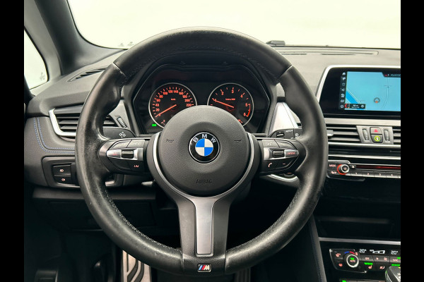 BMW 2 Serie Active Tourer 216d | M/Sport | Alcantara | Origineel NL | Camera | Cruise/Control | Stoel Verwarming |