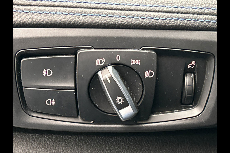 BMW 2 Serie Active Tourer 216d | M/Sport | Alcantara | Origineel NL | Camera | Cruise/Control | Stoel Verwarming |