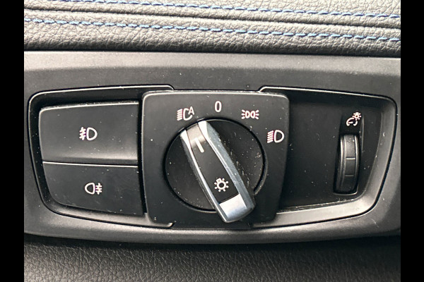 BMW 2 Serie Active Tourer 216d | M/Sport | Alcantara | Origineel NL | Camera | Cruise/Control | Stoel Verwarming |