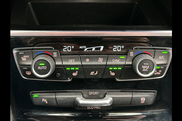 BMW 2 Serie Active Tourer 216d | M/Sport | Alcantara | Origineel NL | Camera | Cruise/Control | Stoel Verwarming |