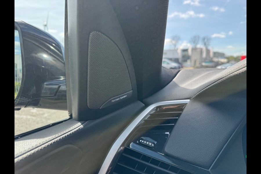 BMW X5 XDrive45e High Executive Panorama HUD H&K Maxton 22"