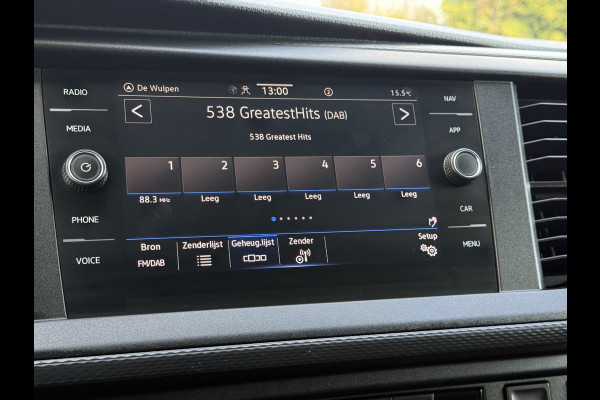 Volkswagen Transporter 2.0 TDI 111 PK HIGHLINE / STARLIGHT BLUE METALLIC / L2H1 / TREKHAAK / IMPERIAAL / CAMERA / CRUISE / AIRCO