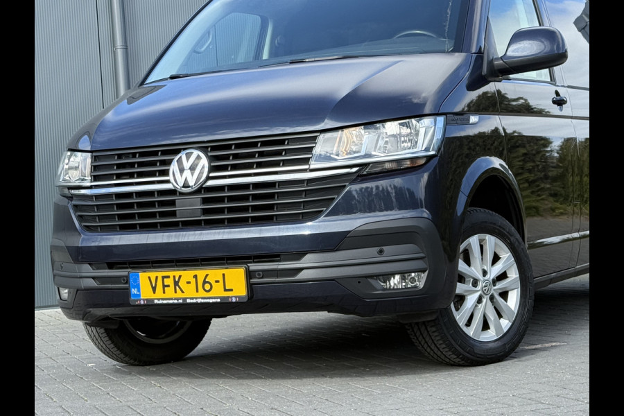 Volkswagen Transporter 2.0 TDI 111 PK HIGHLINE / STARLIGHT BLUE METALLIC / L2H1 / TREKHAAK / IMPERIAAL / CAMERA / CRUISE / AIRCO