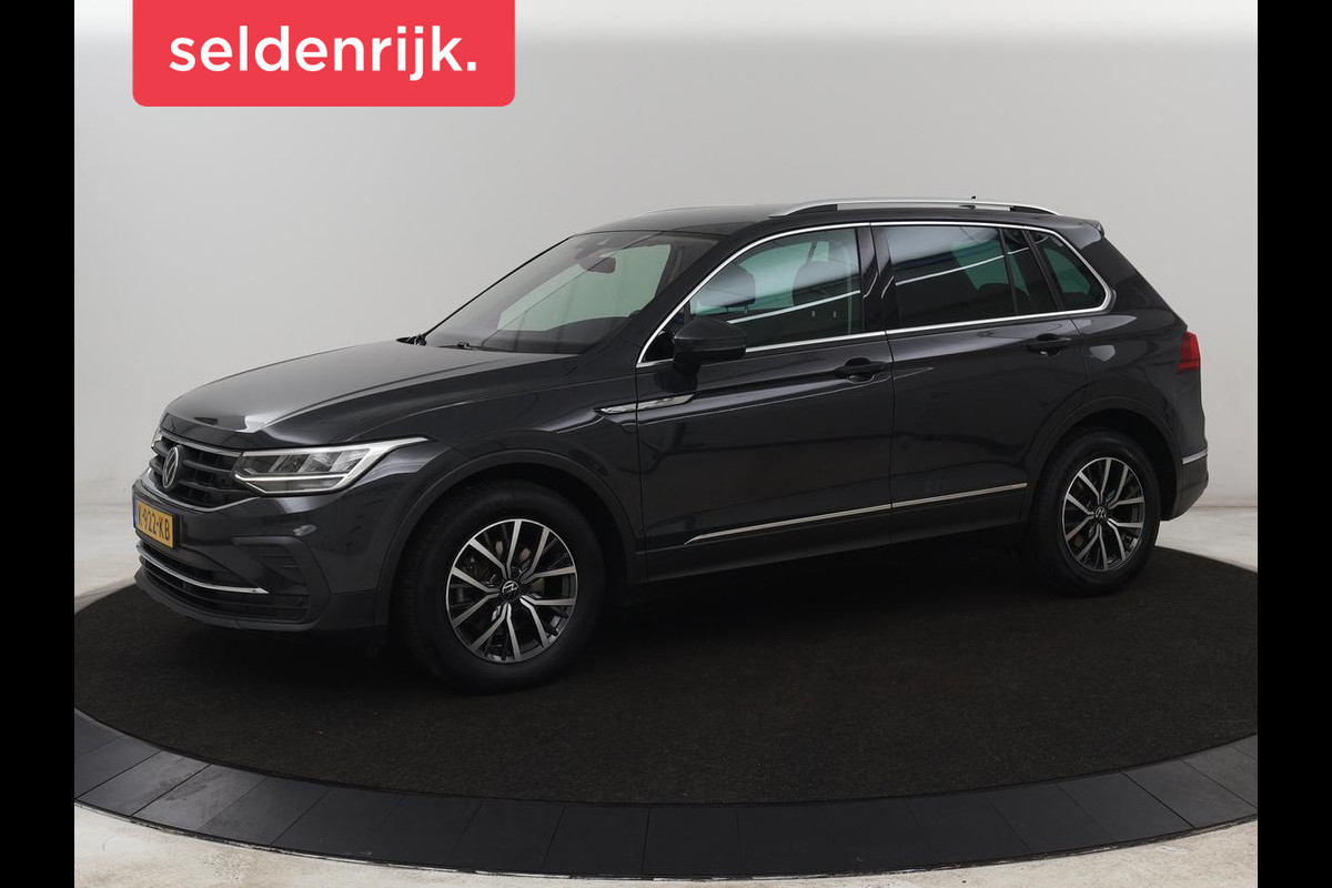 Volkswagen Tiguan 1.5 TSI Life Business | Stoelverwarming | Massage | Virtual Cockpit | Carplay | Navigatie | Keyless | Adaptive cruise | Parkeerhulp | Full LED | Climate control