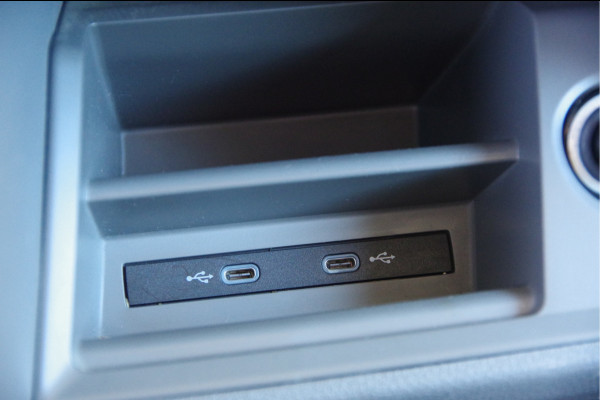 Volkswagen Crafter 35 2.0 TDI L3H2 3-ZITS, 140PK AUT. STANDKACHEL, GEV. ERGO COMFORT STOEL, CRUISE, NAVI, AIRCO