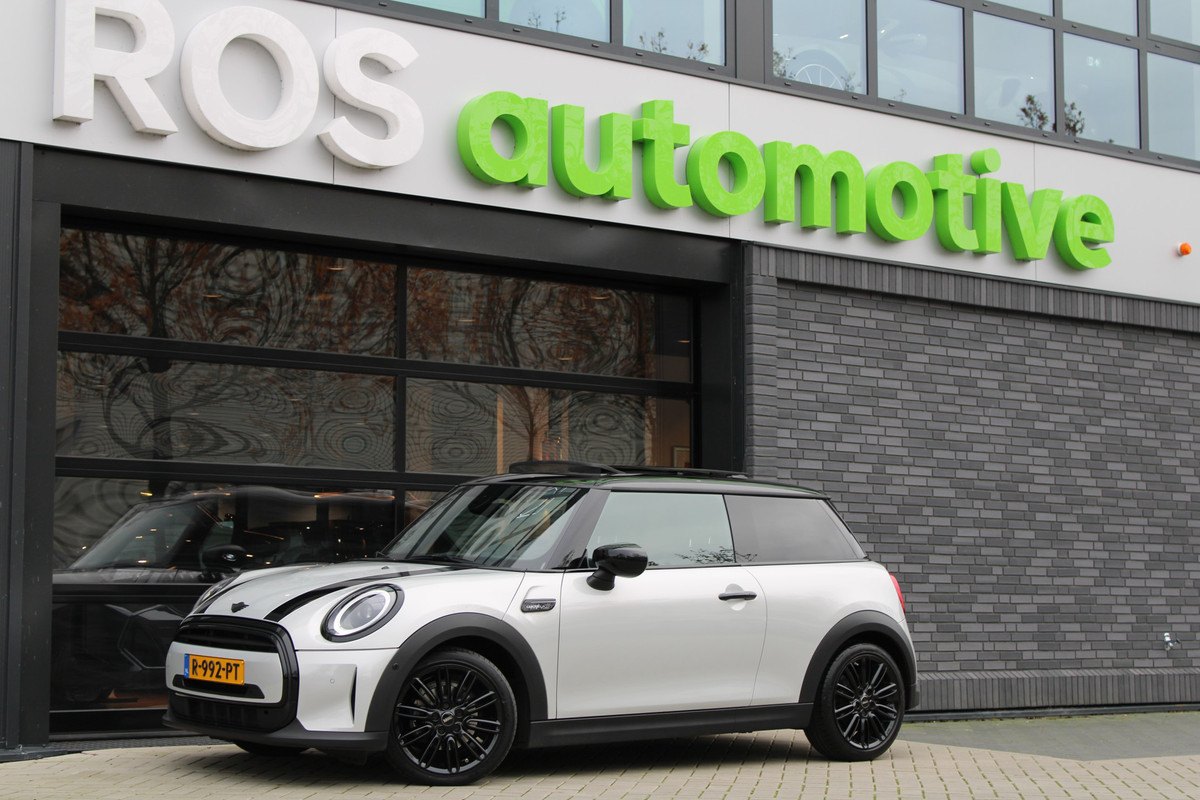 MINI Mini 1.5 Cooper Camden Plus Edition | NAP | PANO | HUD | H&K | CAMERA | CARPLAY | STOELVERW |