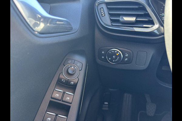 Ford Puma 1.0 EcoBoost Hybrid Titanium 125pk Trekhaak | Cruise control | Apple Carplay,Android auto | Lichtmetalen velgen